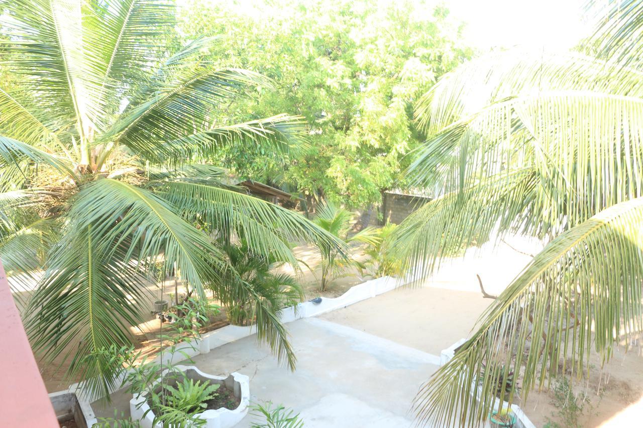 Hotel El Shaddai Mannar Exterior foto